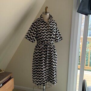Marimekko Uniqlo Womens Shirt Dress XS Black White Waves Fit Flare Belt